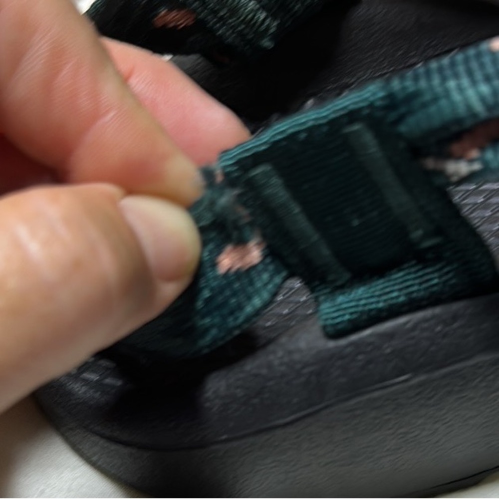 Chaco women’s size 9 two strap sandals. - Picture 7 of 7